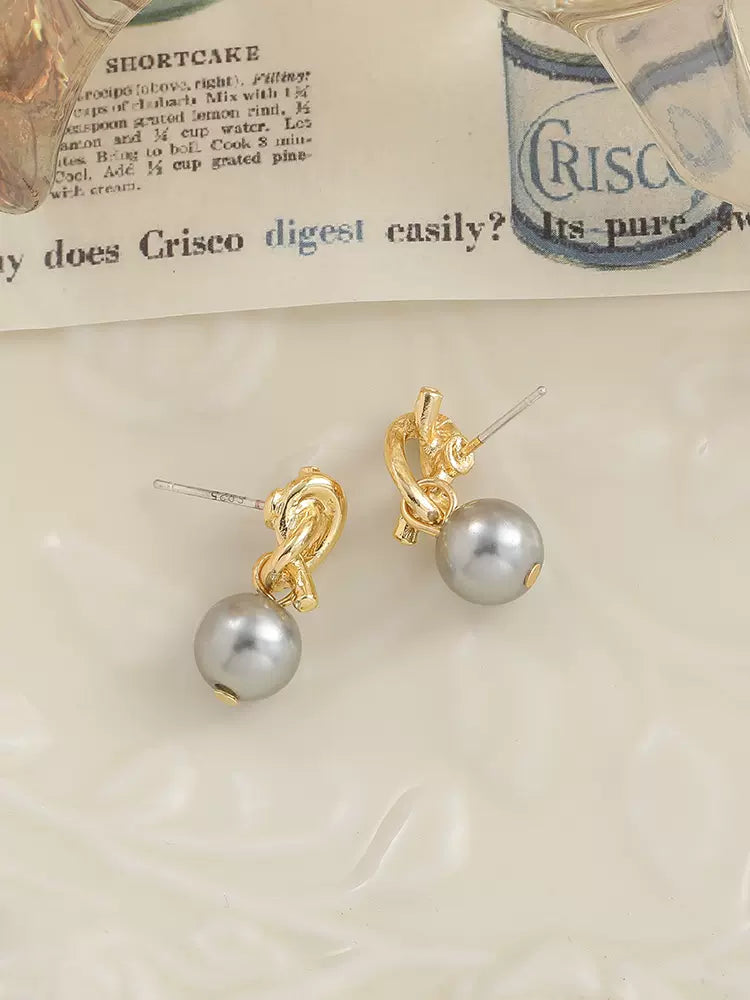 Chic Silver Niddle Earings