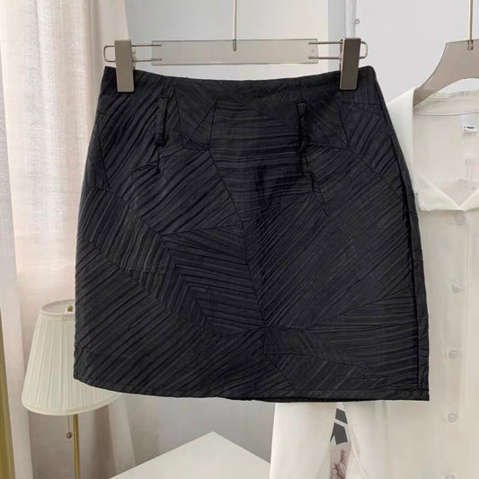 Textured short skirt, solid color, casual, versatile, simple, niche design